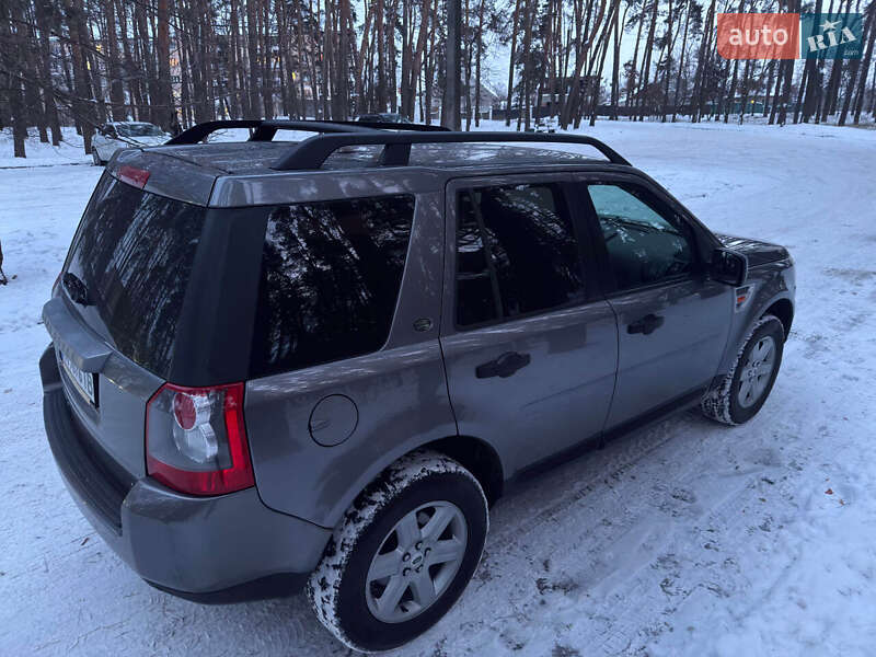 Позашляховик / Кросовер Land Rover Freelander 2008 в Києві