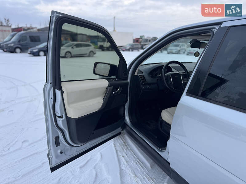 Позашляховик / Кросовер Land Rover Freelander 2009 в Луцьку