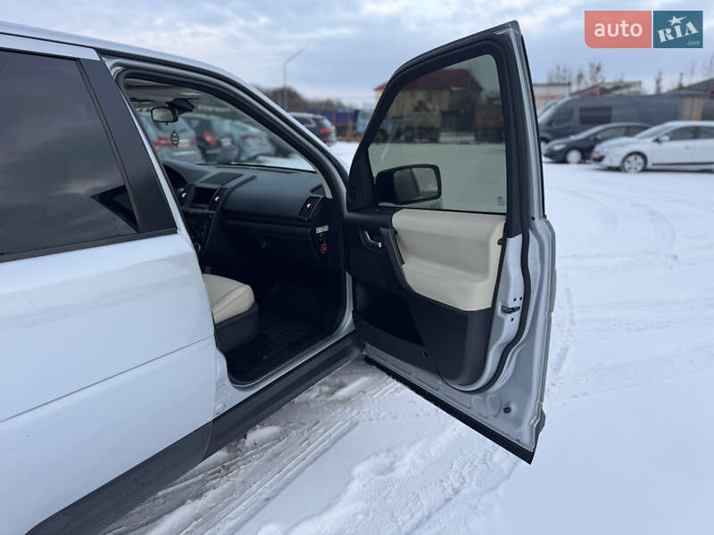 Позашляховик / Кросовер Land Rover Freelander 2009 в Луцьку