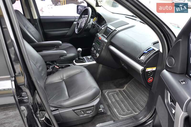 Позашляховик / Кросовер Land Rover Freelander 2008 в Львові