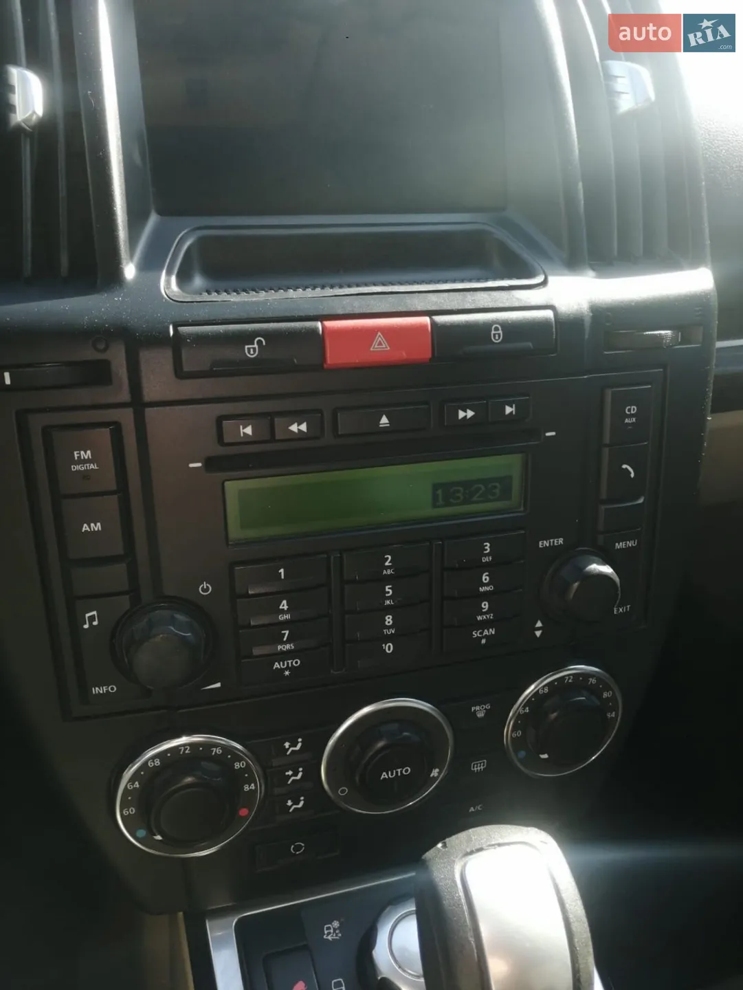 2011 Land Rover Freelander - мініатюра 9