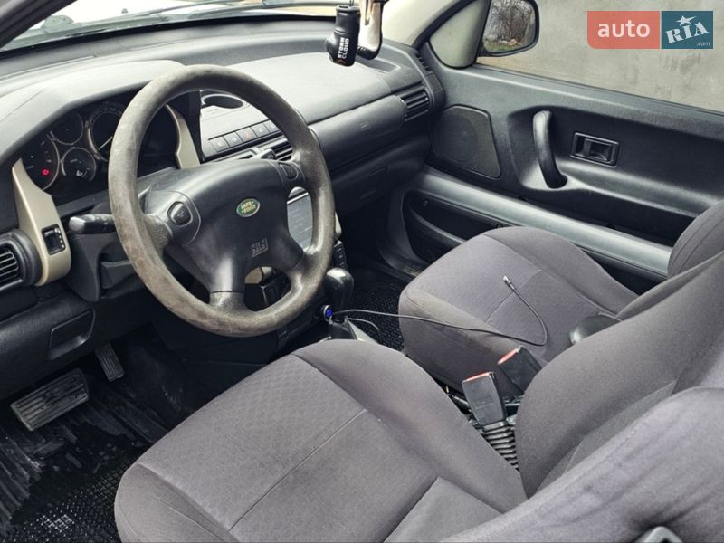 Позашляховик / Кросовер Land Rover Freelander 2004 в Чернівцях