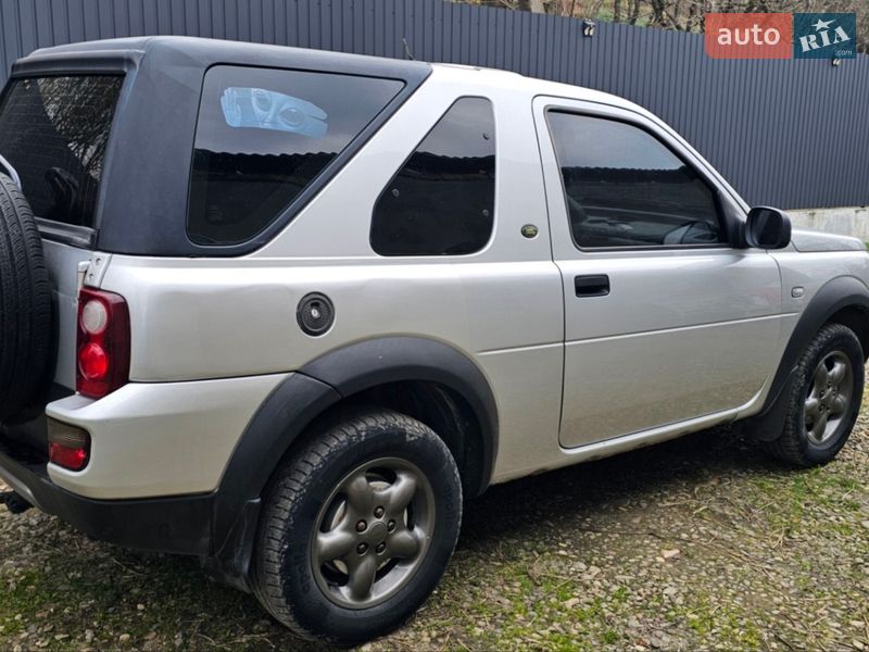 Позашляховик / Кросовер Land Rover Freelander 2004 в Чернівцях