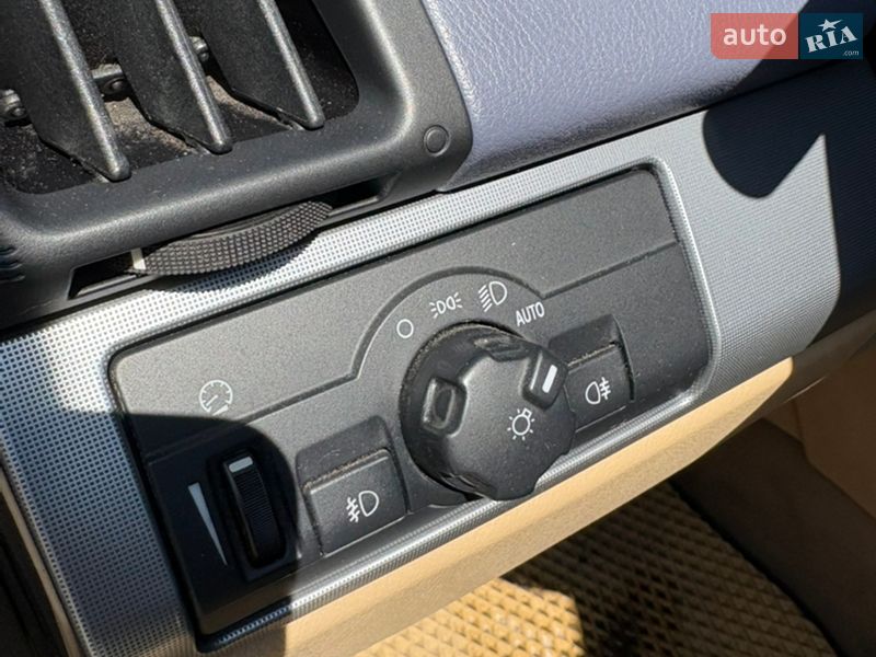 Позашляховик / Кросовер Land Rover Freelander 2008 в Києві