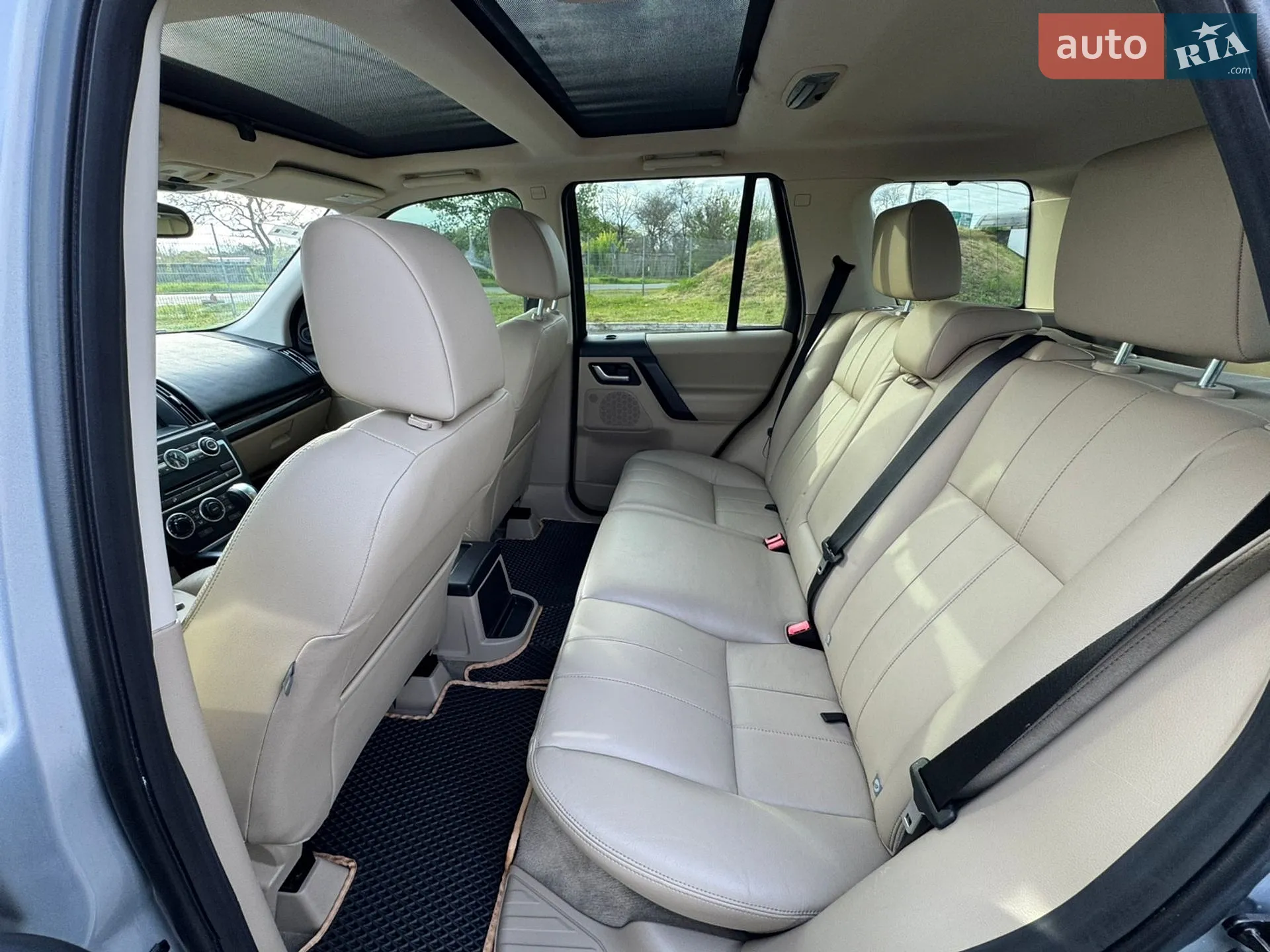 2014 Land Rover Freelander - мініатюра 36