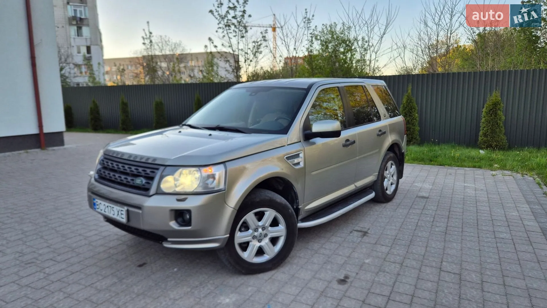 2011 Land Rover Freelander - мініатюра 17