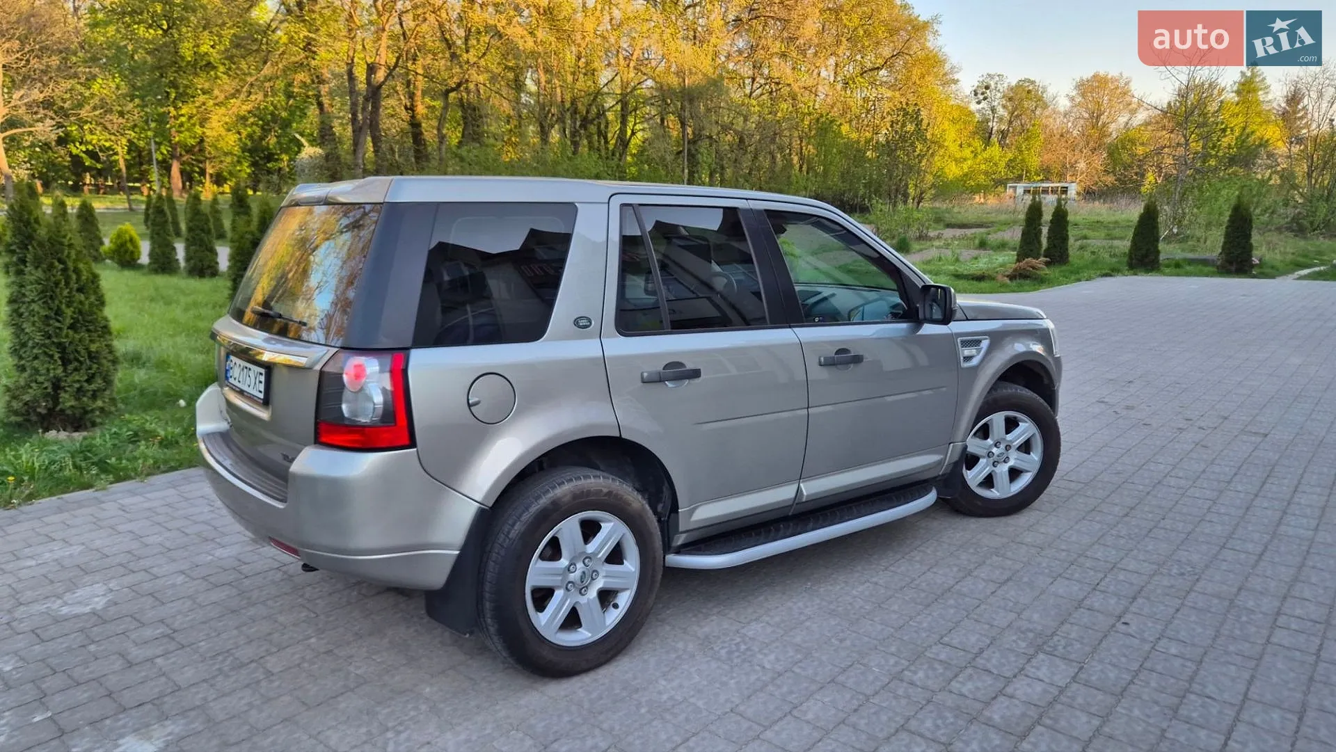 2011 Land Rover Freelander - мініатюра 23