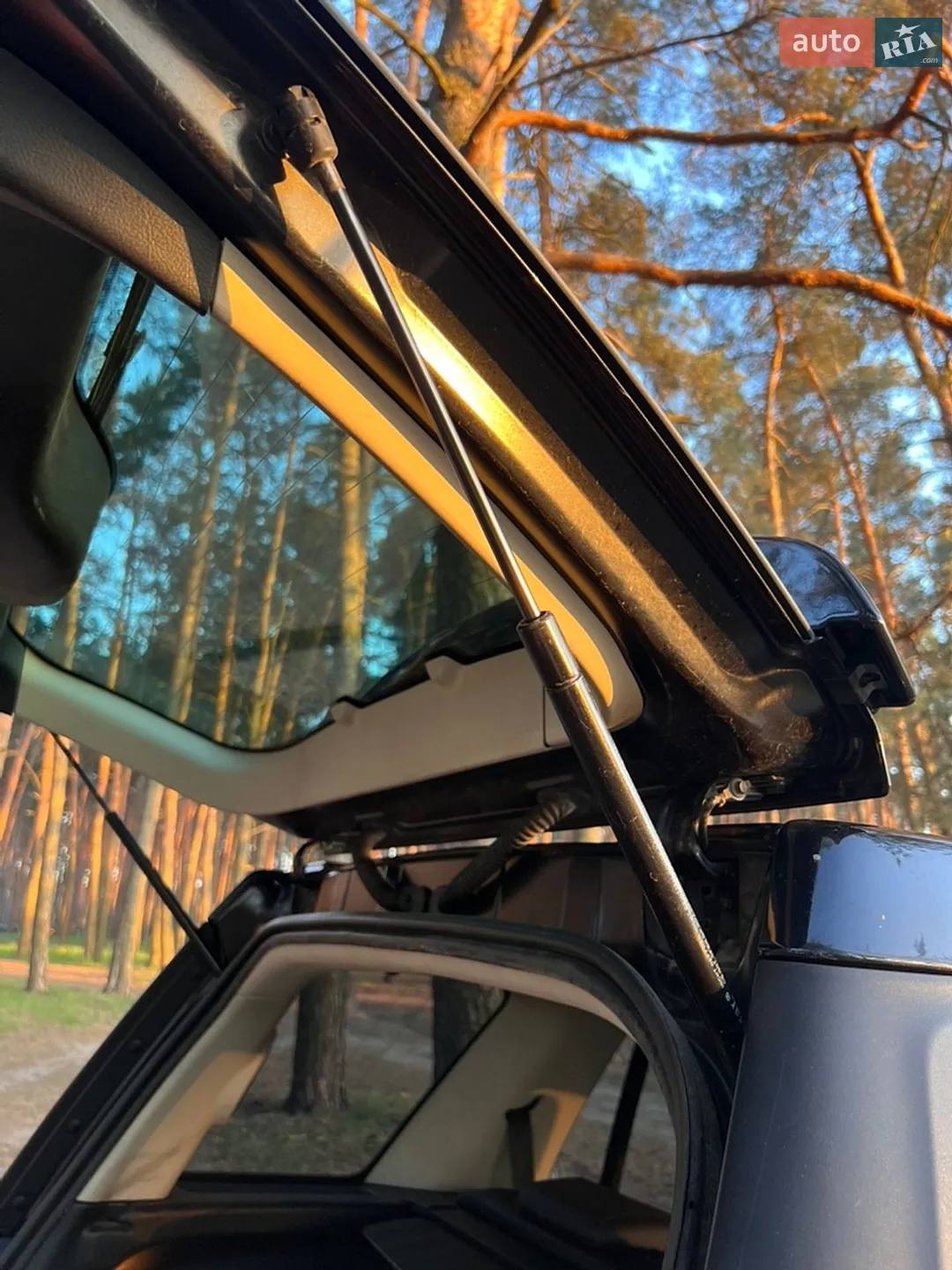 2011 Land Rover Freelander - мініатюра 23