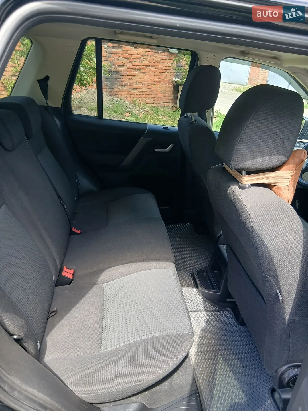 2010 Land Rover Freelander - мініатюра 13