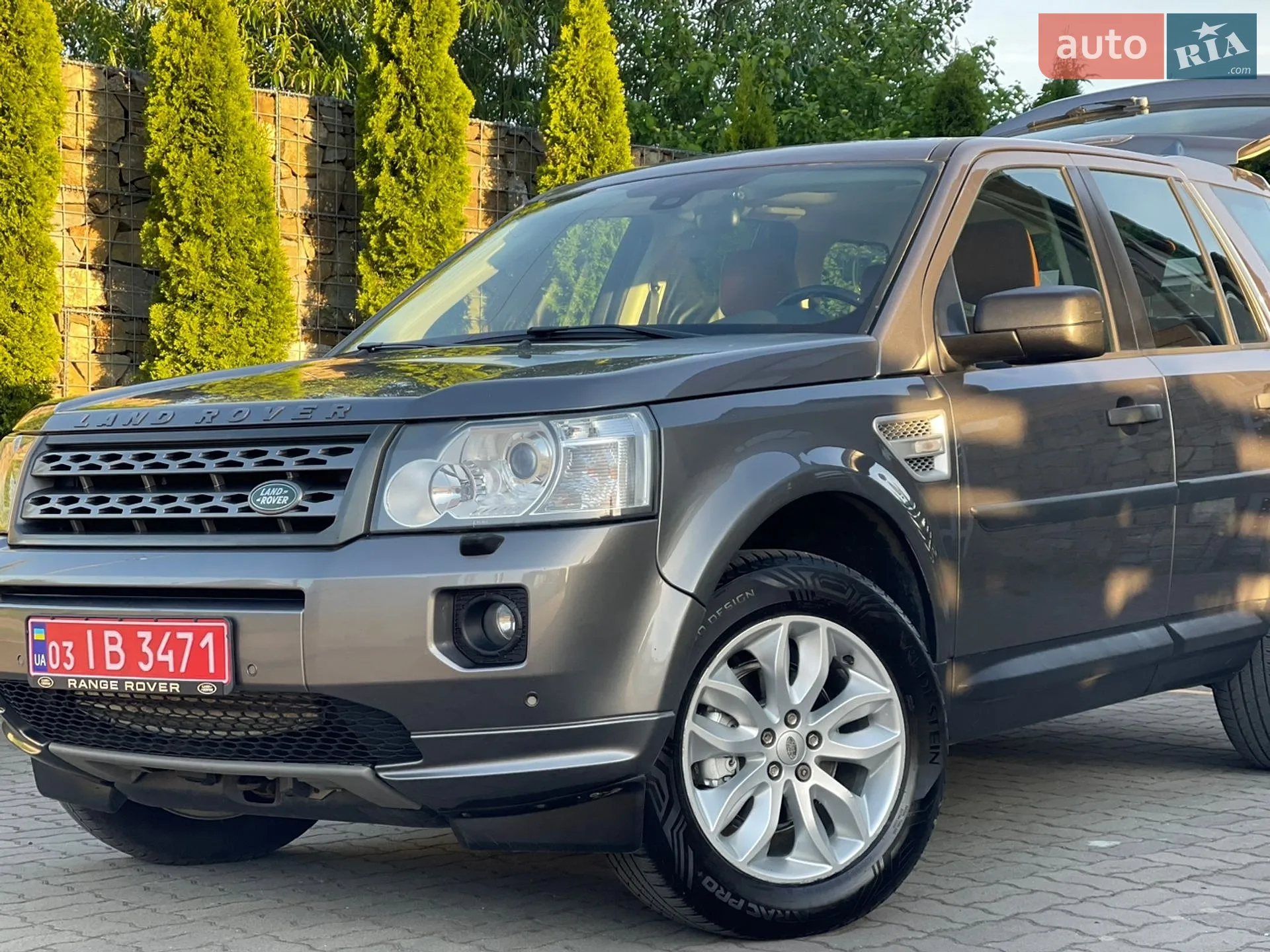 2011 Land Rover Freelander - мініатюра 11