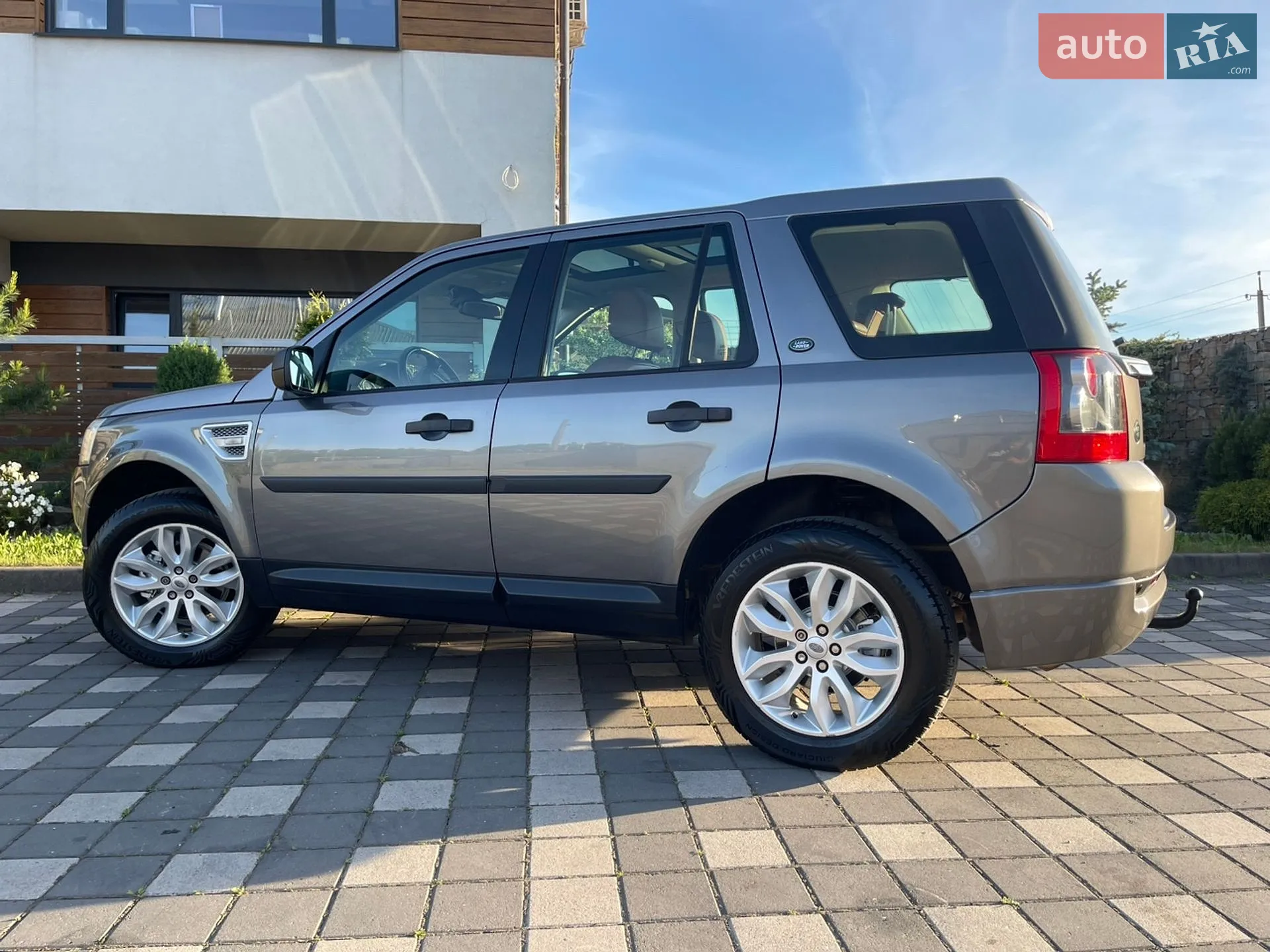 2011 Land Rover Freelander - мініатюра 51