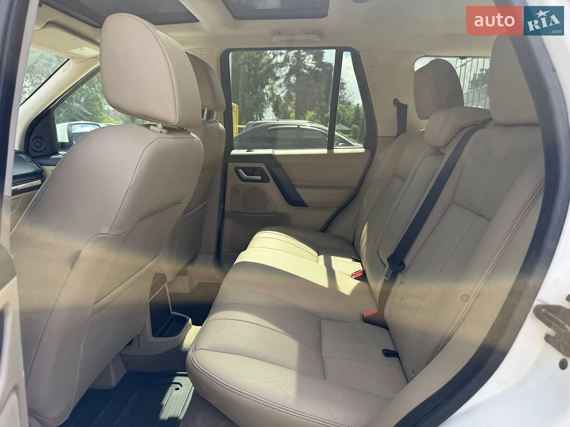 2013 Land Rover Freelander - мініатюра 14
