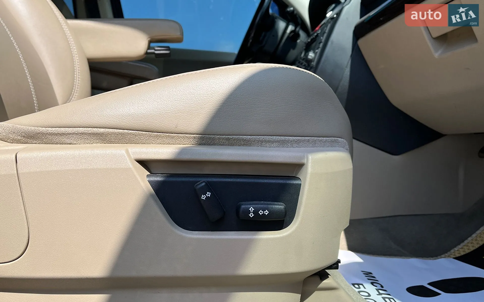 2011 Land Rover Freelander - мініатюра 18