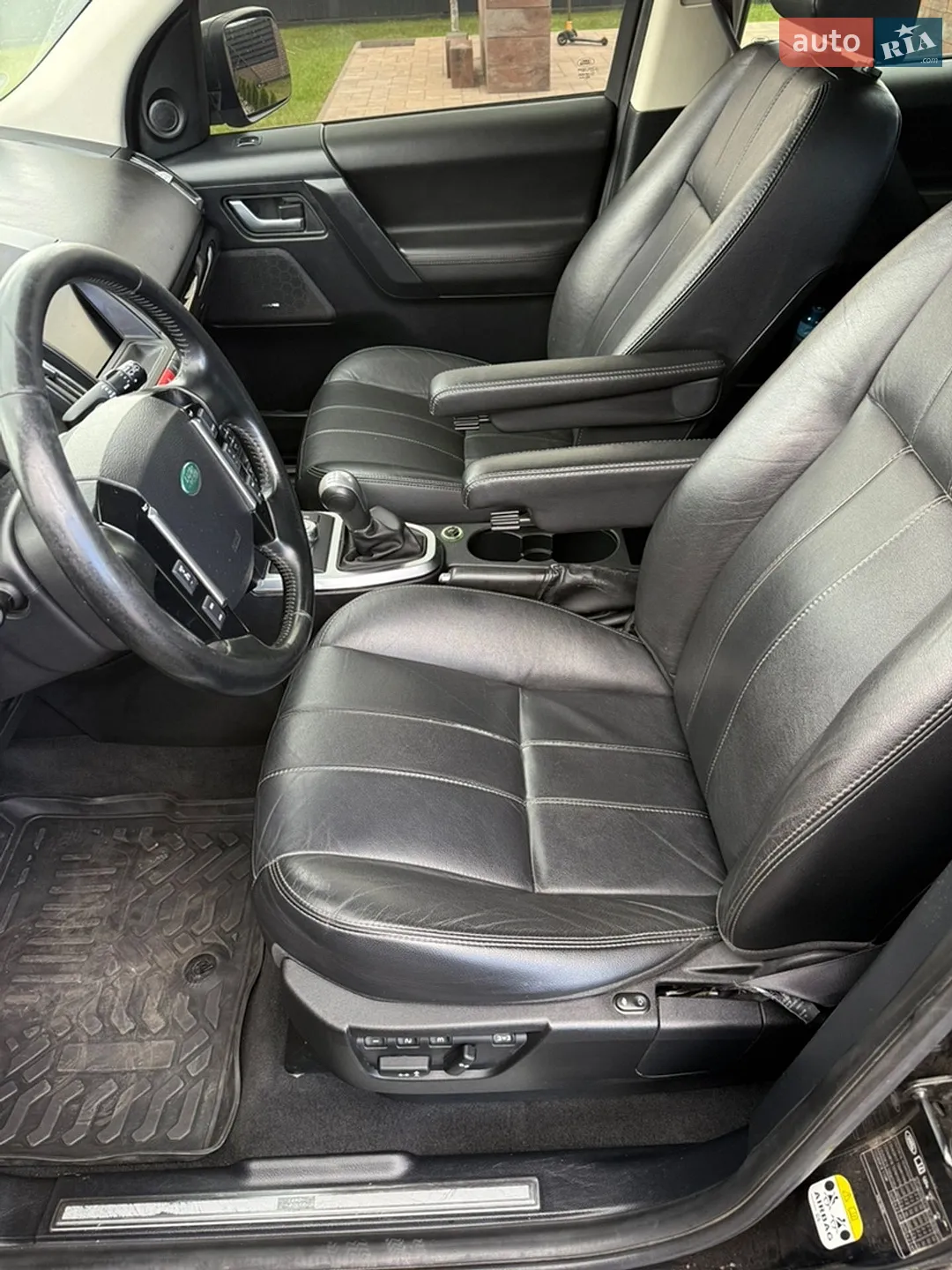 2012 Land Rover Freelander - мініатюра 16