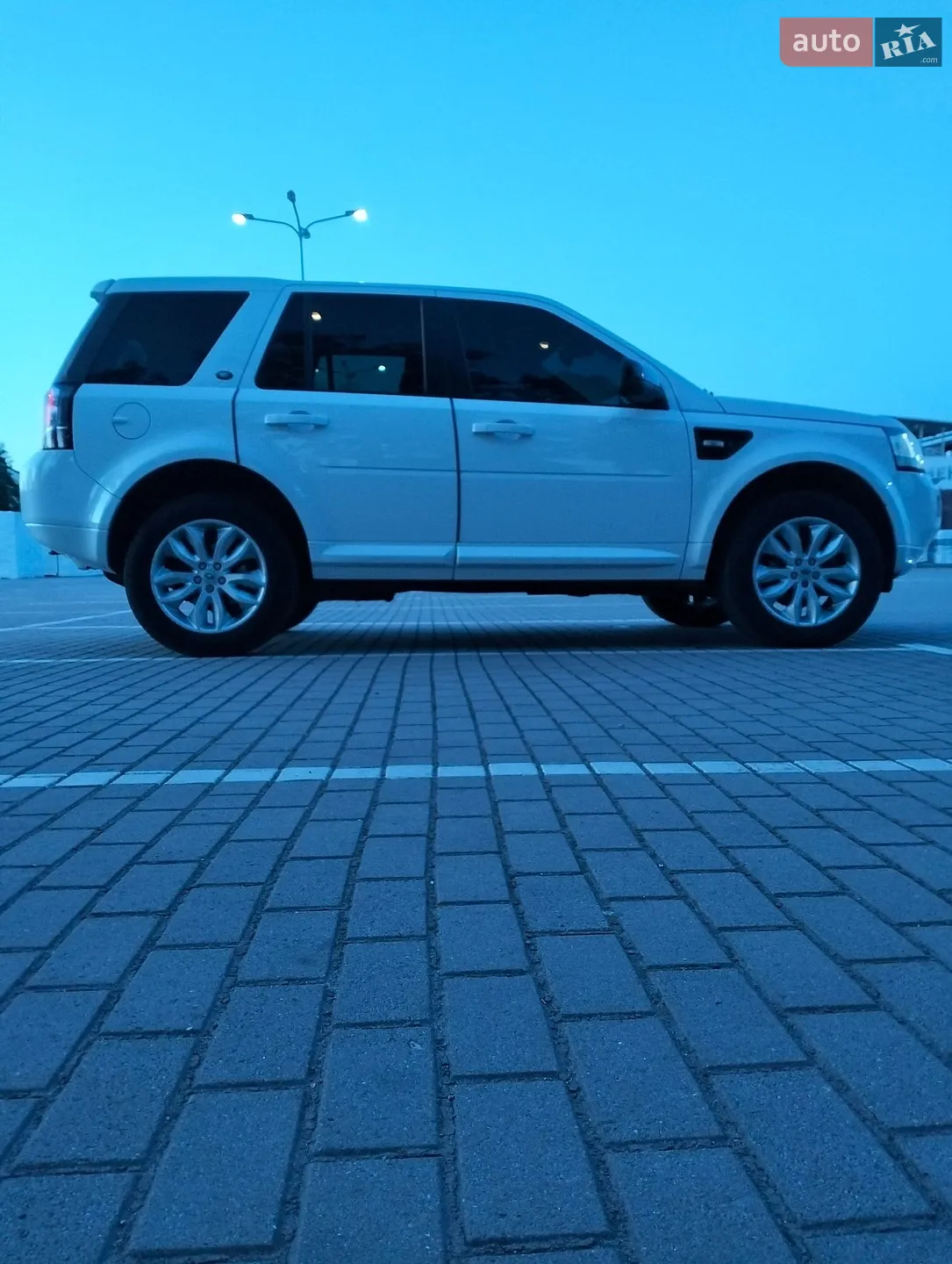 2014 Land Rover Freelander - мініатюра 24