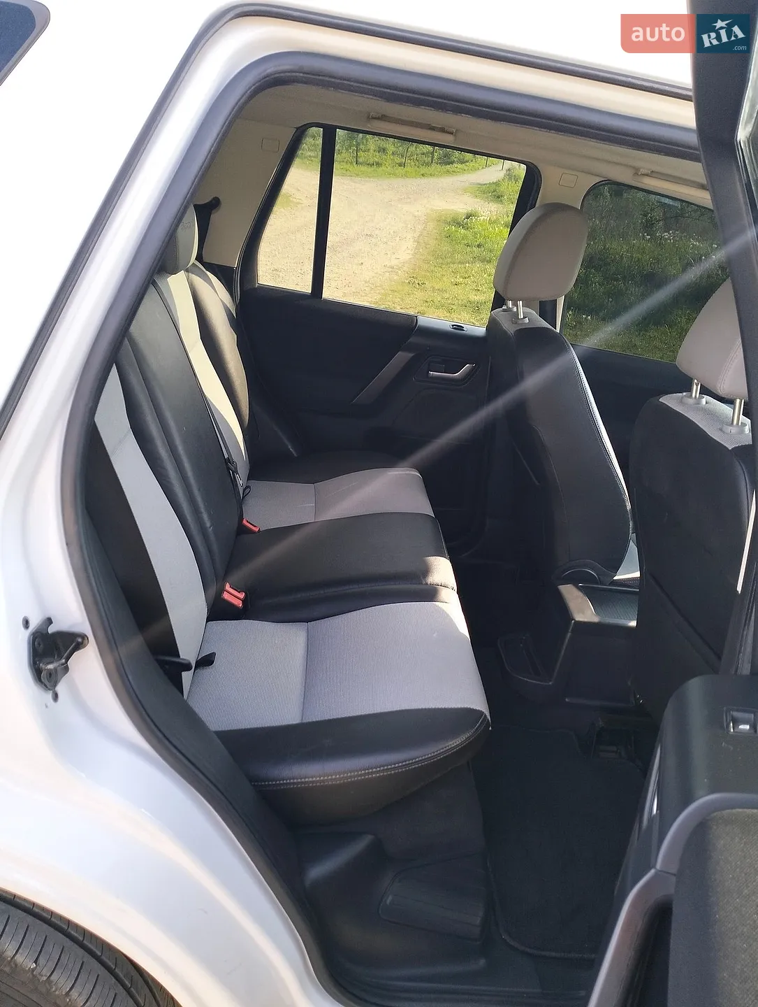 2014 Land Rover Freelander - мініатюра 55