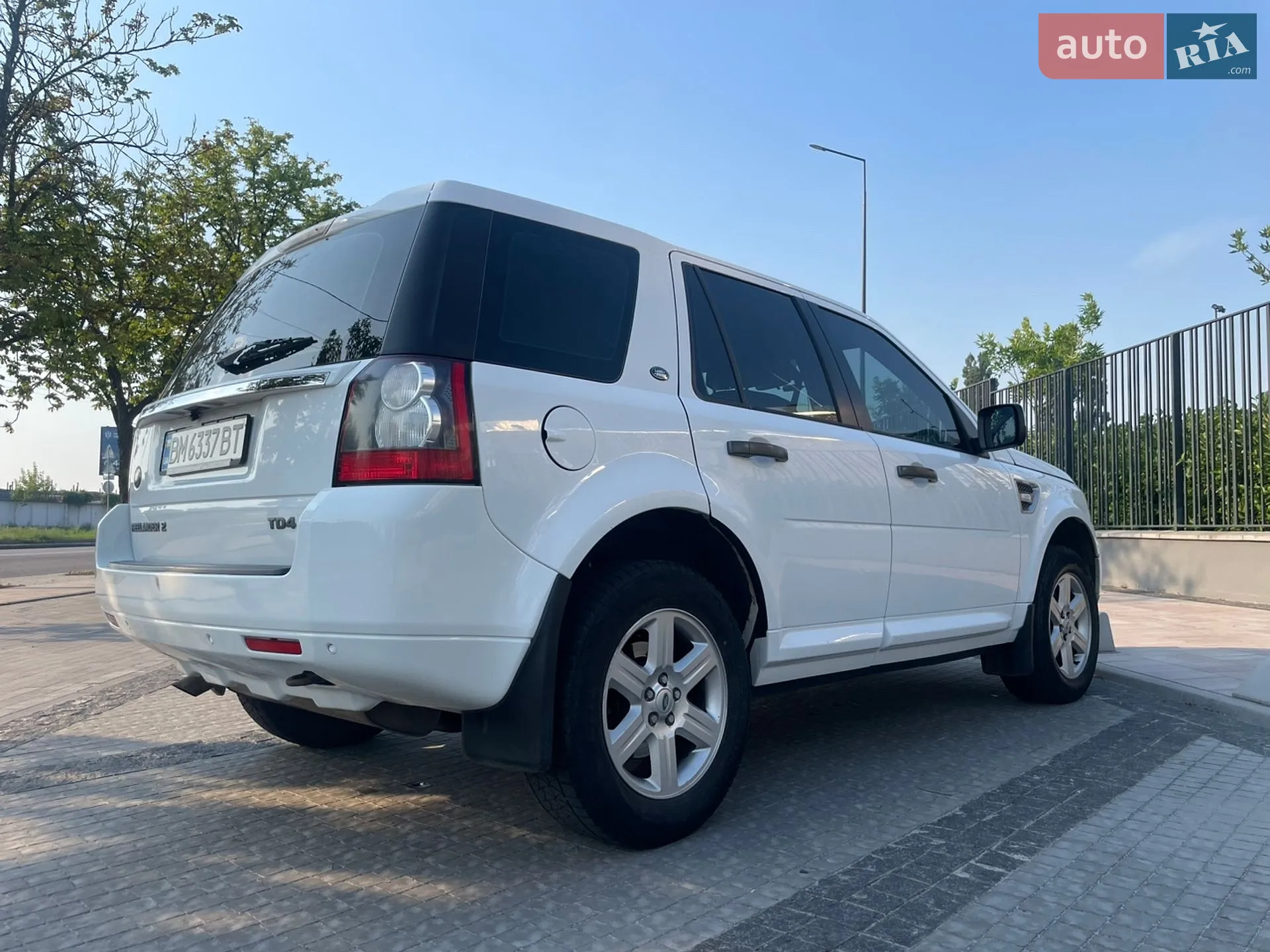 2011 Land Rover Freelander - мініатюра 11