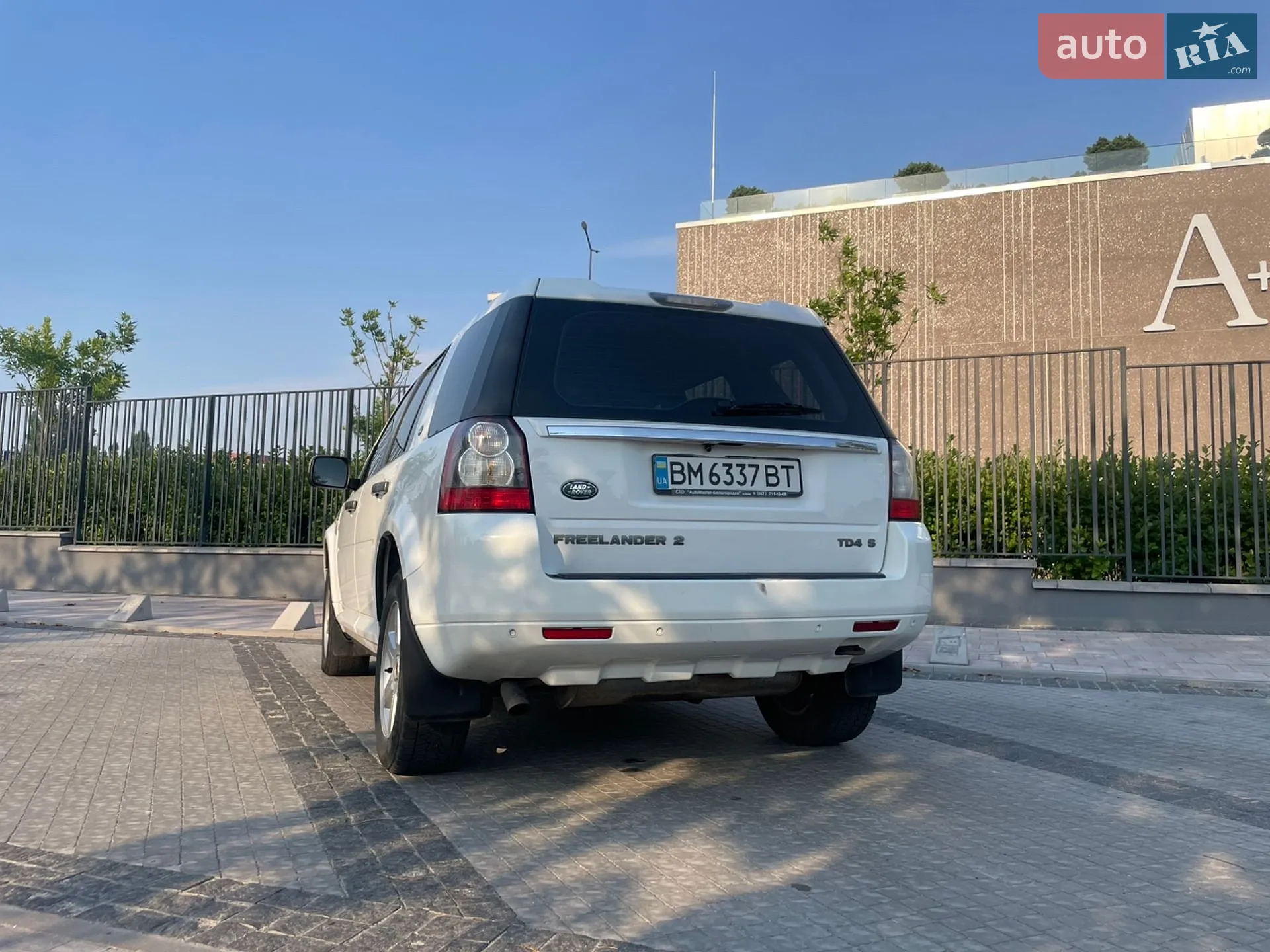 2011 Land Rover Freelander - мініатюра 12