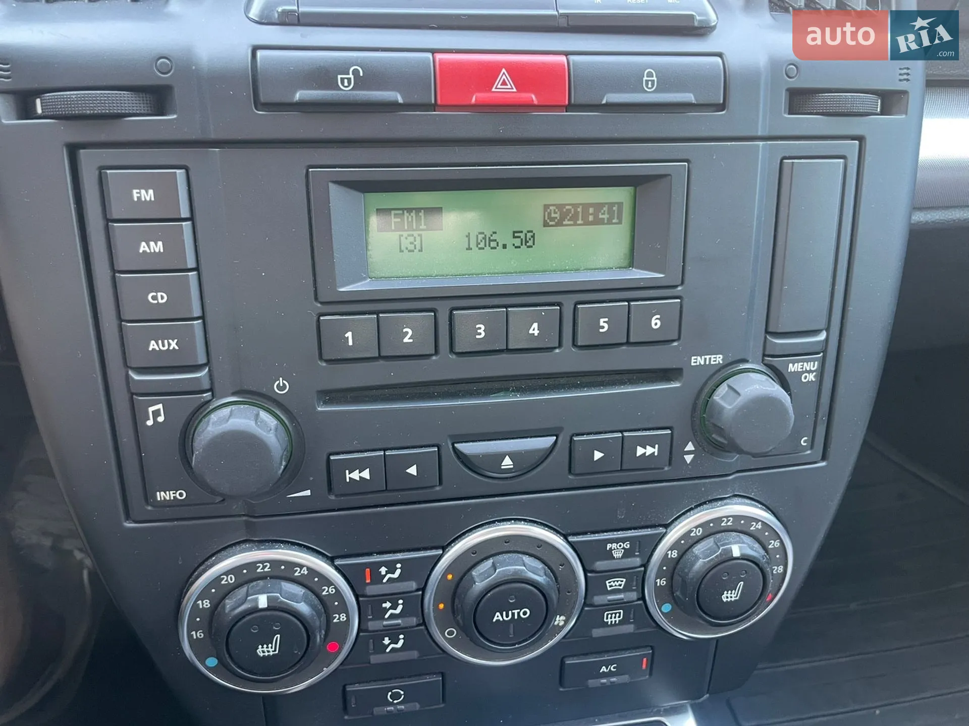 2011 Land Rover Freelander - мініатюра 18