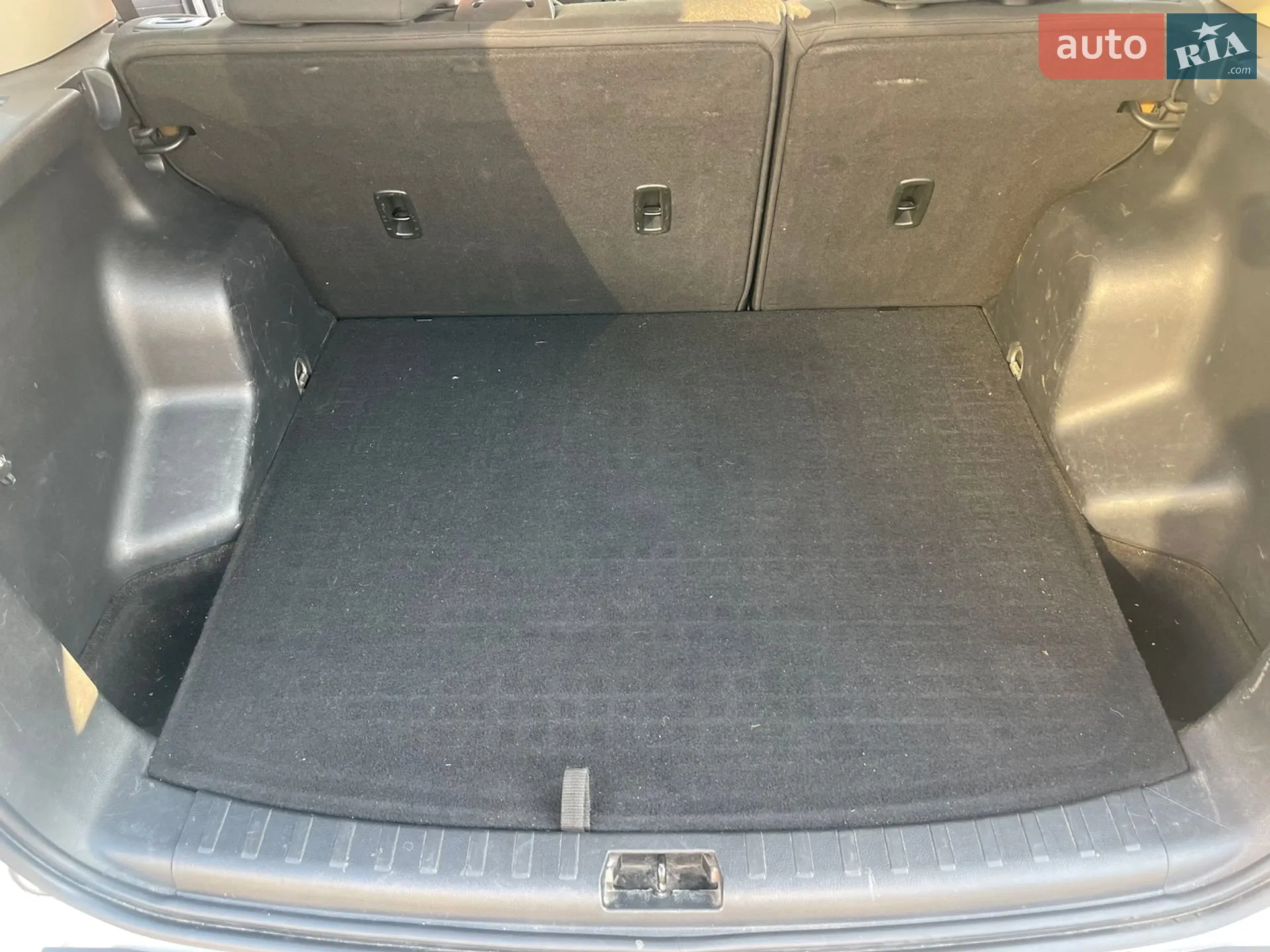 2011 Land Rover Freelander - мініатюра 25