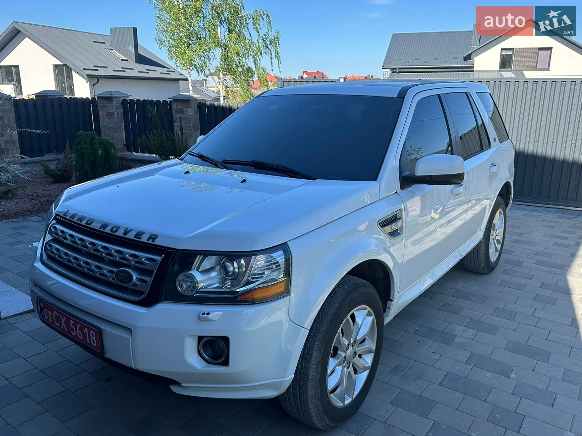 2014 Land Rover Freelander - мініатюра 18