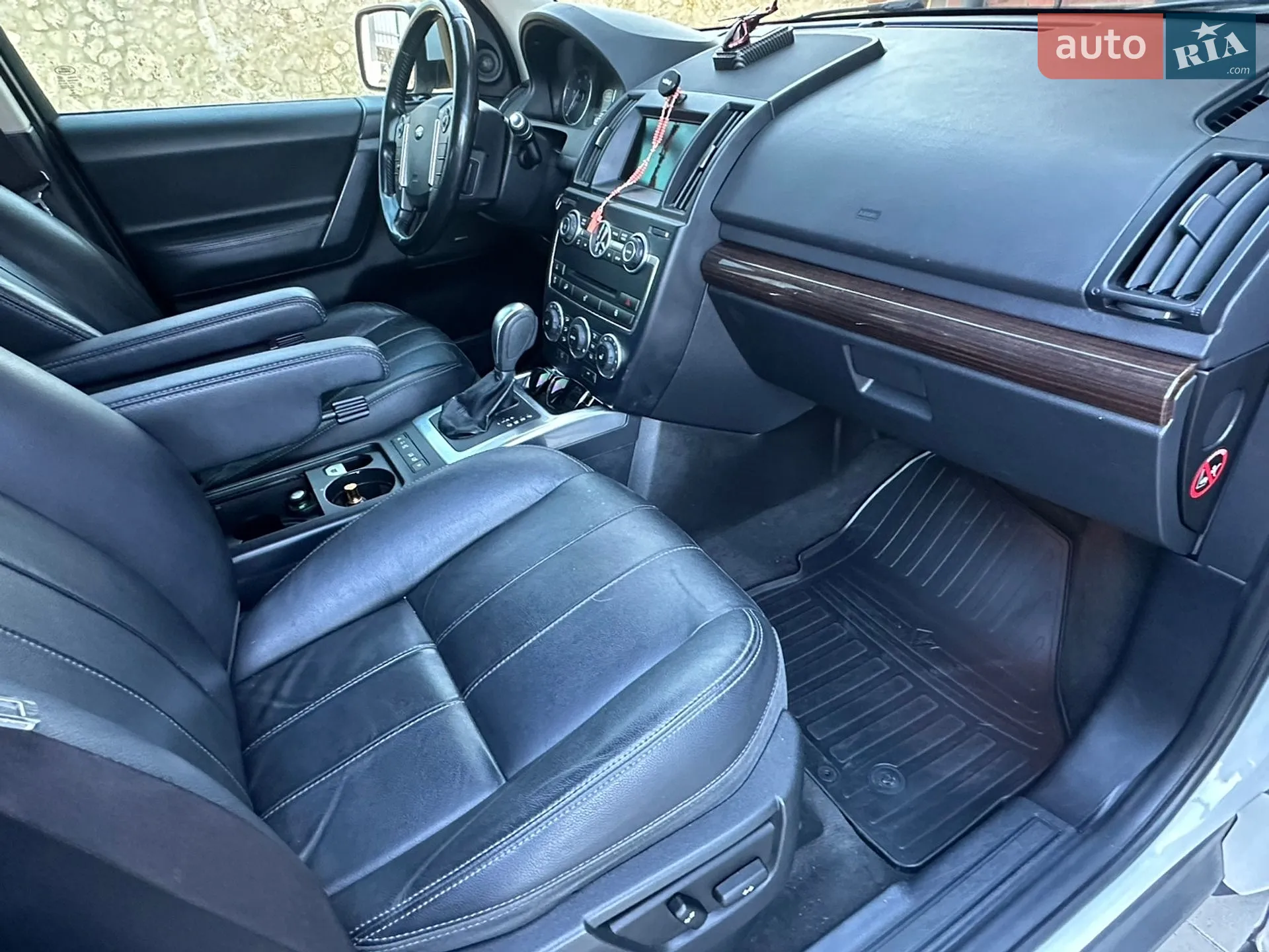 2014 Land Rover Freelander - мініатюра 21