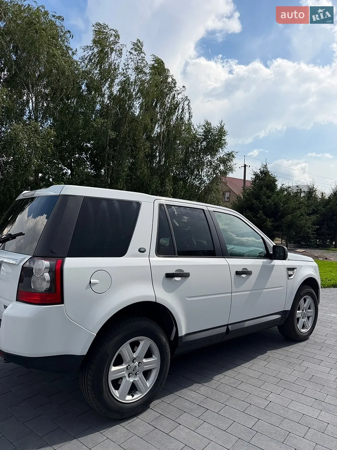 2011 Land Rover Freelander - мініатюра 10