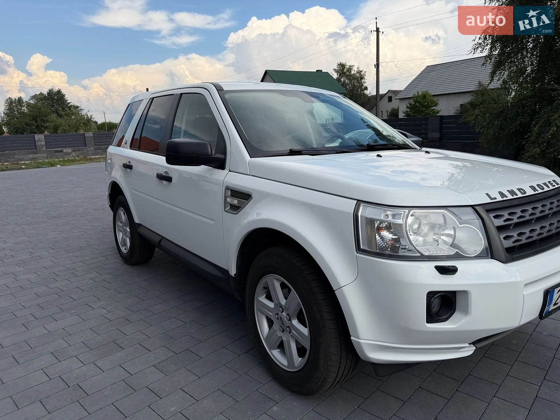 2011 Land Rover Freelander - мініатюра 15