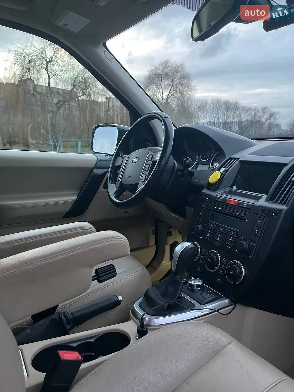 2012 Land Rover Freelander - мініатюра 25