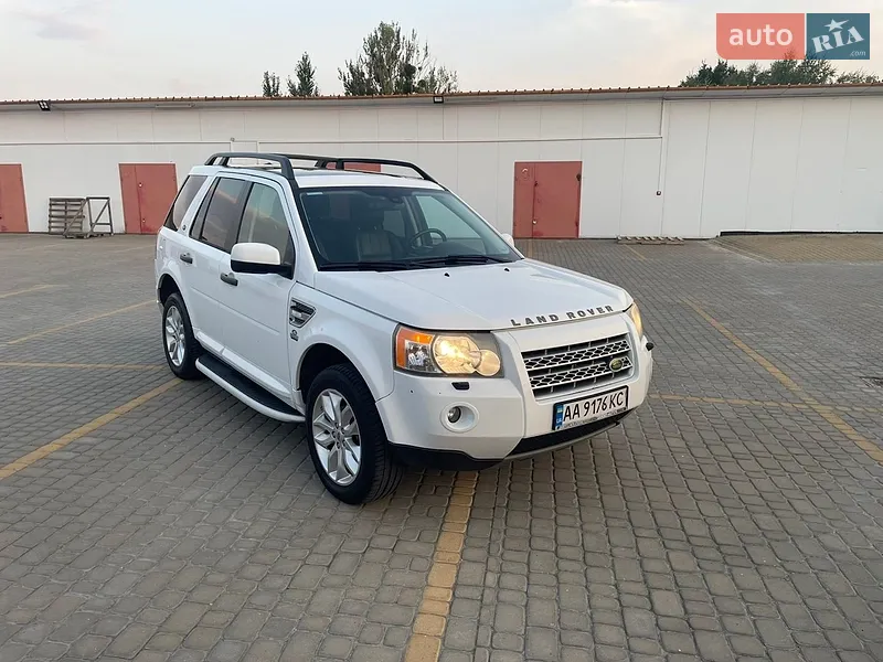Land Rover Freelander 2011