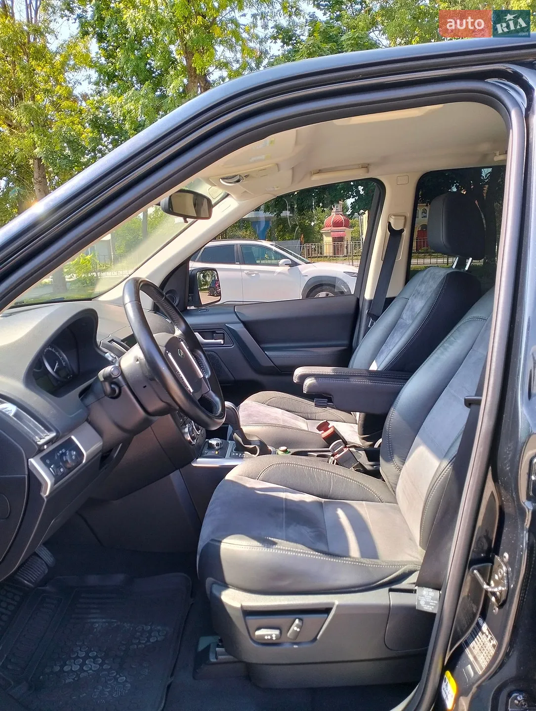 2011 Land Rover Freelander - мініатюра 86