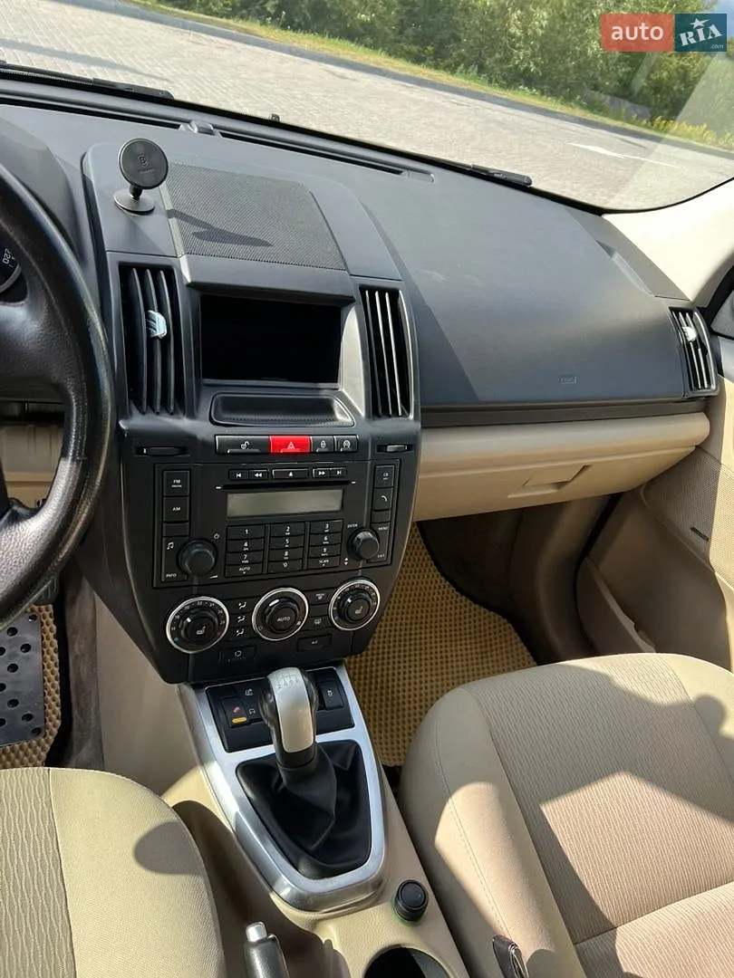 2011 Land Rover Freelander - мініатюра 11
