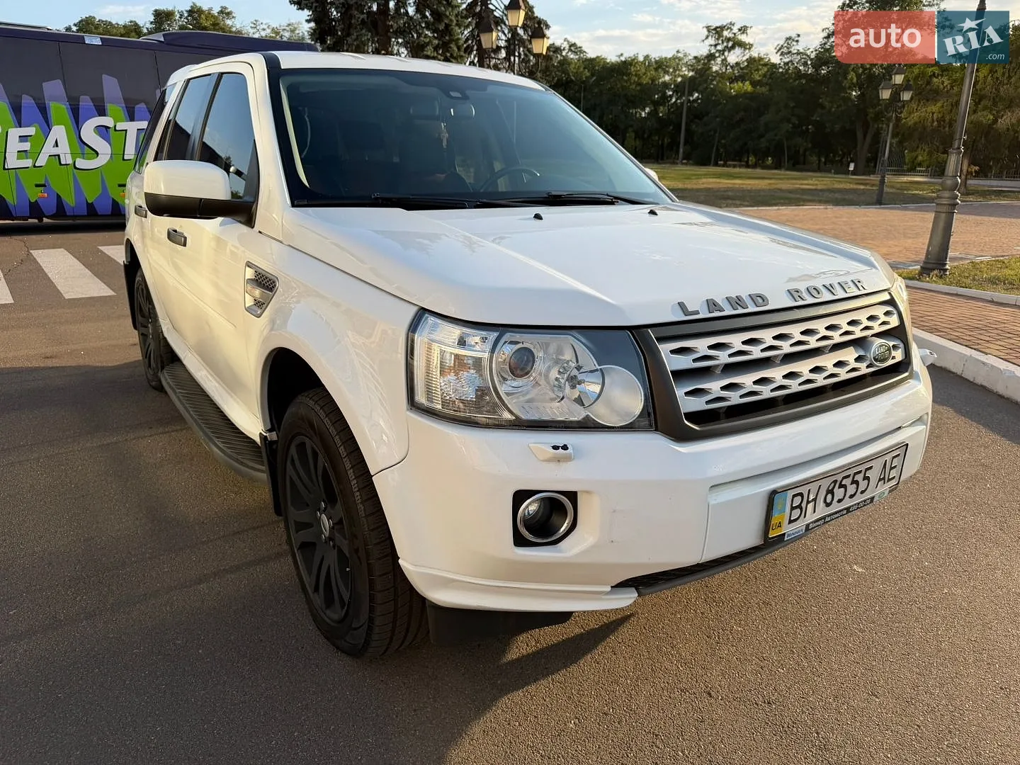 2010 Land Rover Freelander - мініатюра 16