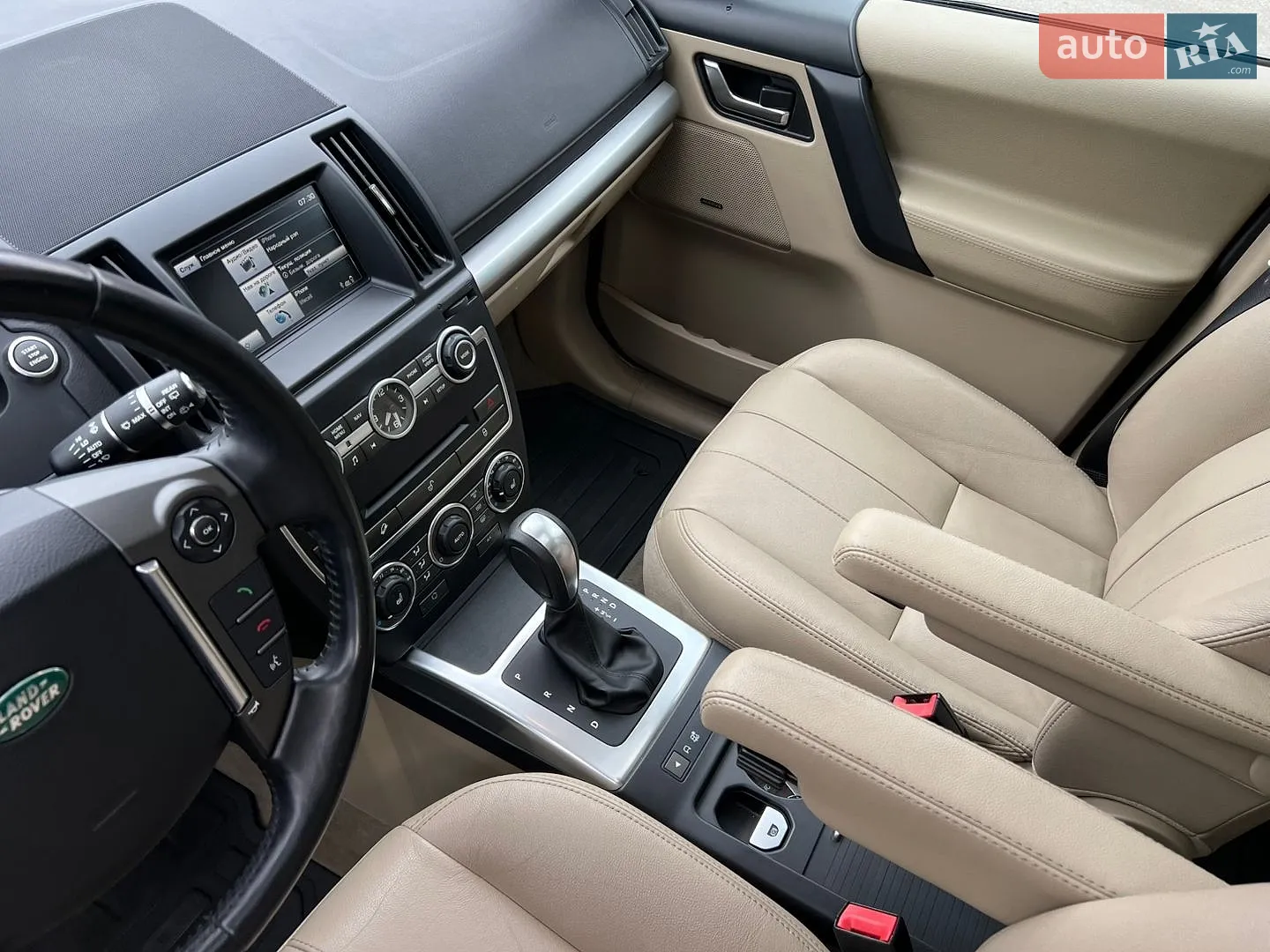 2014 Land Rover Freelander - мініатюра 12