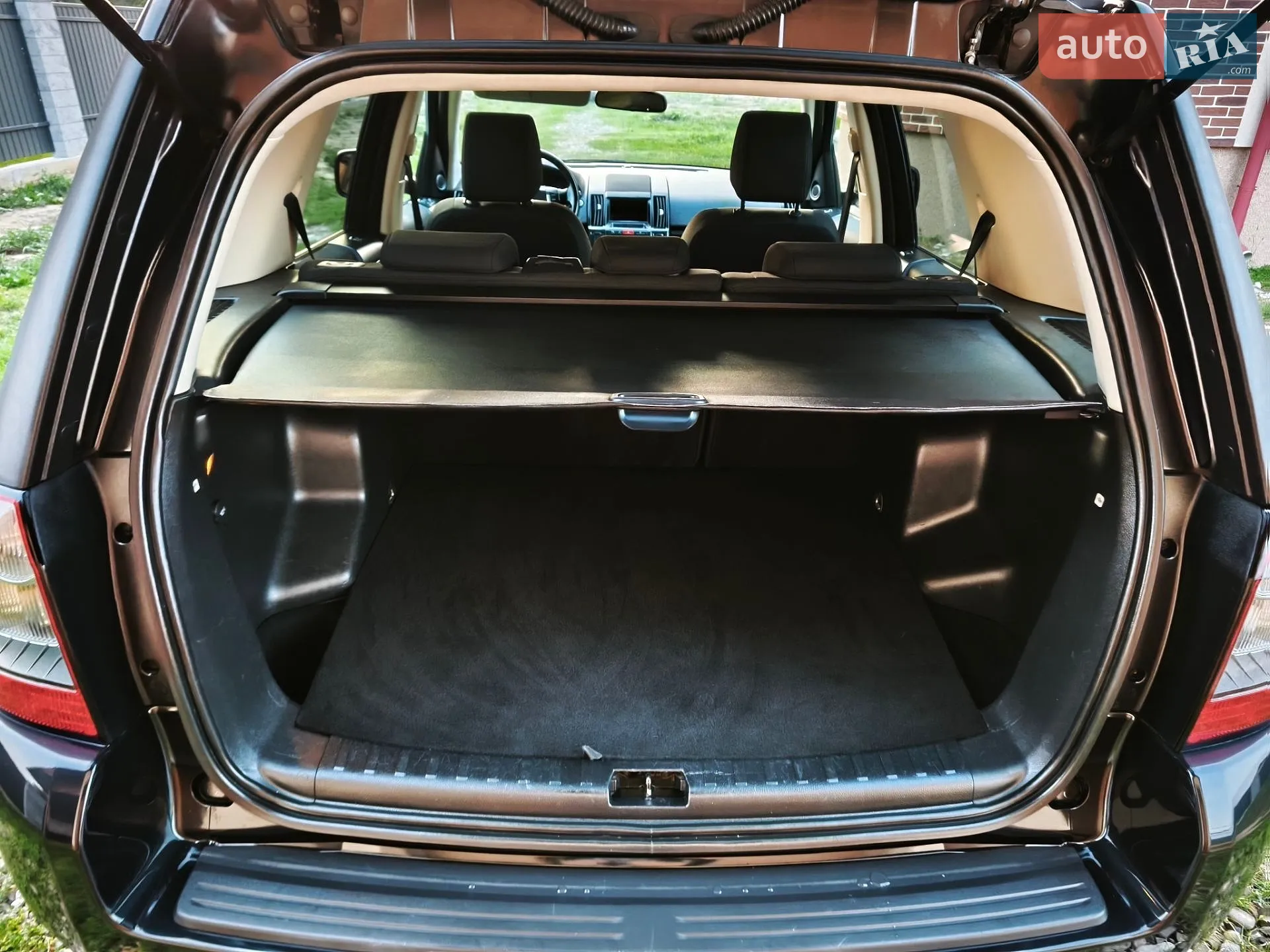 2011 Land Rover Freelander - мініатюра 40
