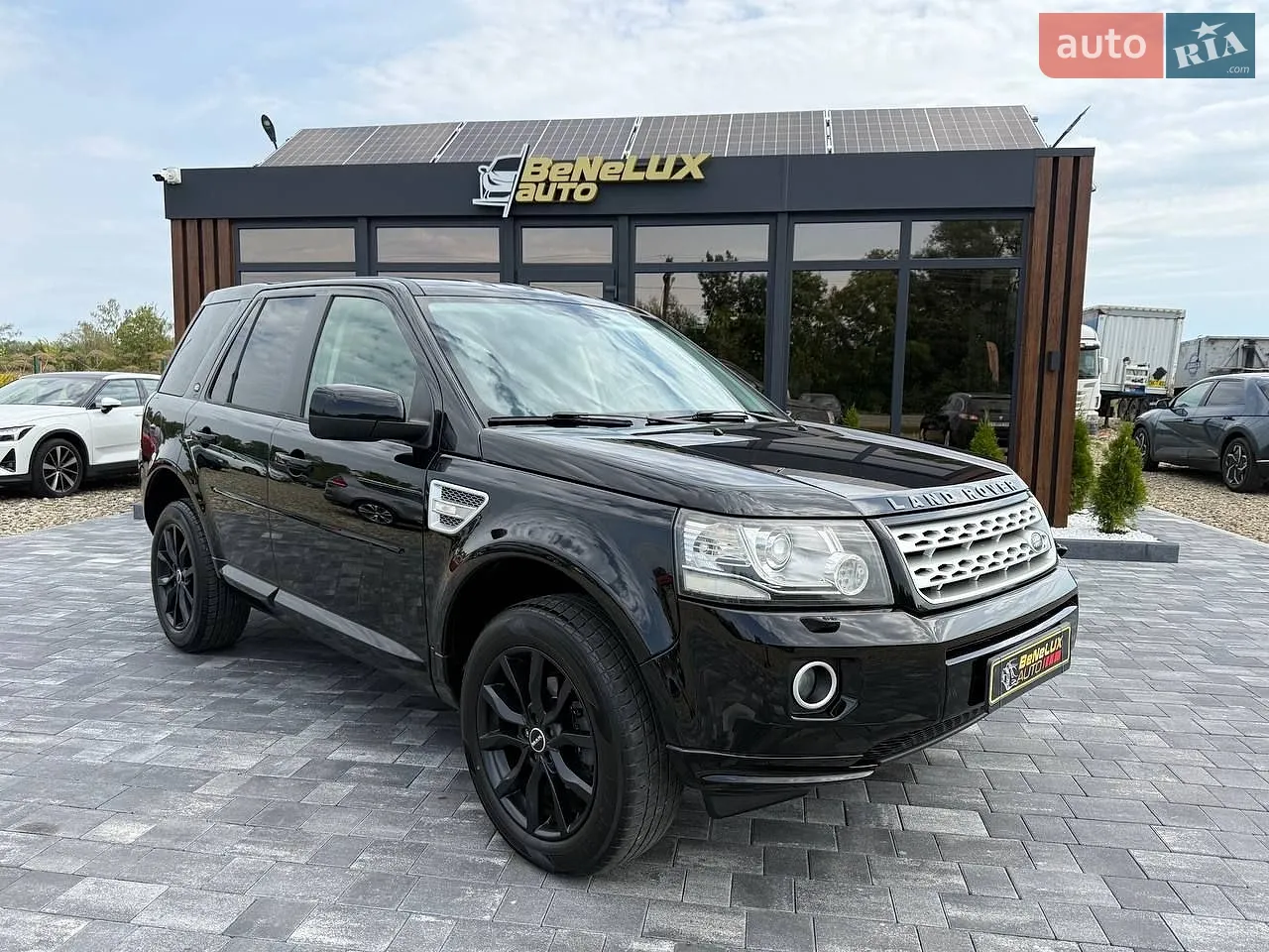 2013 Land Rover Freelander - мініатюра 2