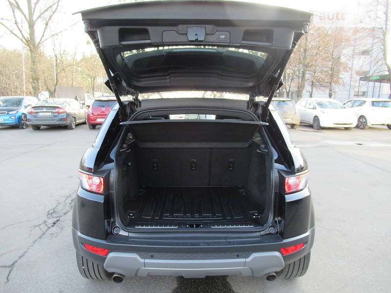 Внедорожник / Кроссовер Land Rover Range Rover Evoque 2015 в Киеве