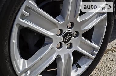 Внедорожник / Кроссовер Land Rover Range Rover Evoque 2013 в 