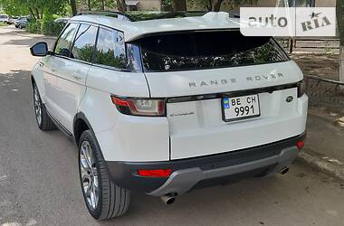 Внедорожник / Кроссовер Land Rover Range Rover Evoque 2016 в 