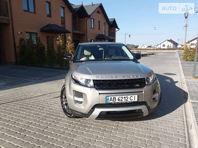 Позашляховик / Кросовер Land Rover Range Rover Evoque 2012 в 