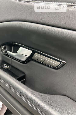 Позашляховик / Кросовер Land Rover Range Rover Evoque 2016 в 