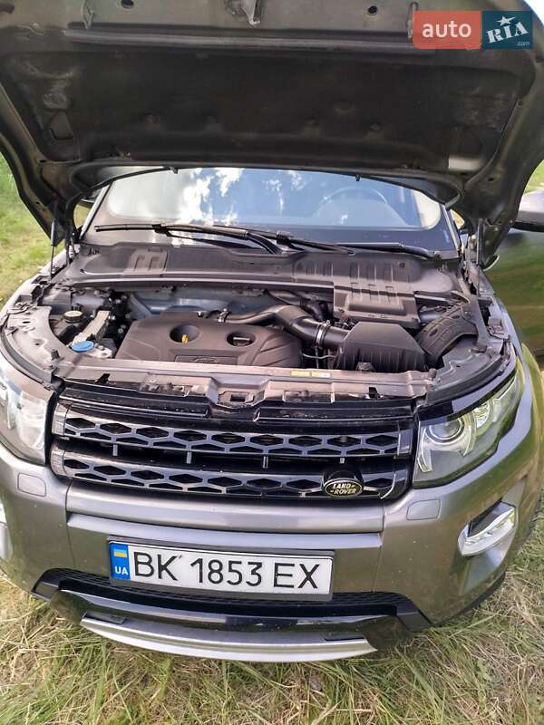 Внедорожник / Кроссовер Land Rover Range Rover Evoque 2015 в Ровно