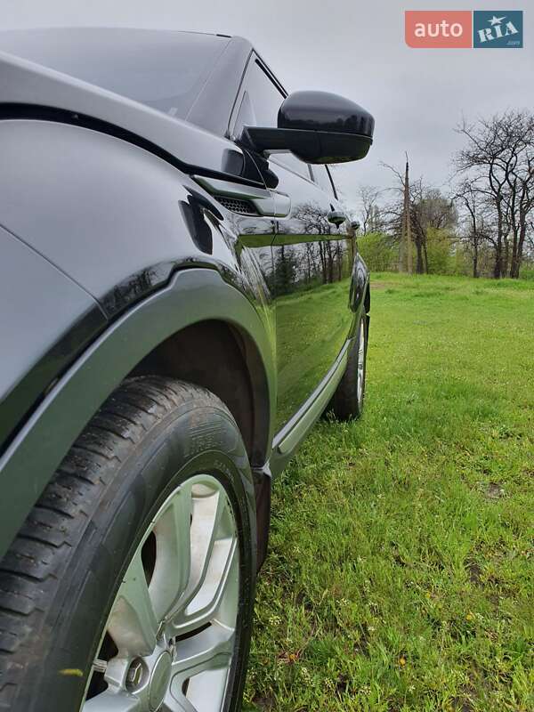 Внедорожник / Кроссовер Land Rover Range Rover Evoque 2014 в Киеве