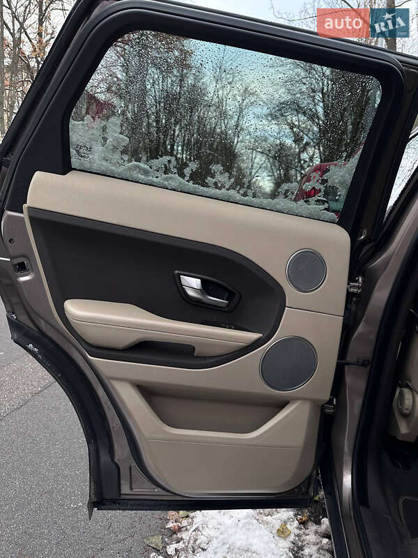 Позашляховик / Кросовер Land Rover Range Rover Evoque 2014 в Києві фото 49 Позашляховик / Кросовер Land Rover Range Rover Evoque 2014 в Києві