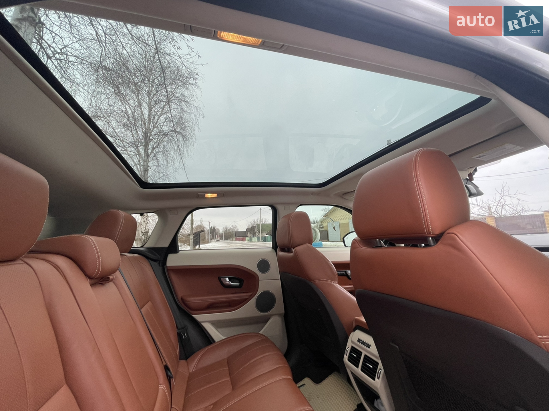 2015 Land Rover Range Rover Evoque - мініатюра 31