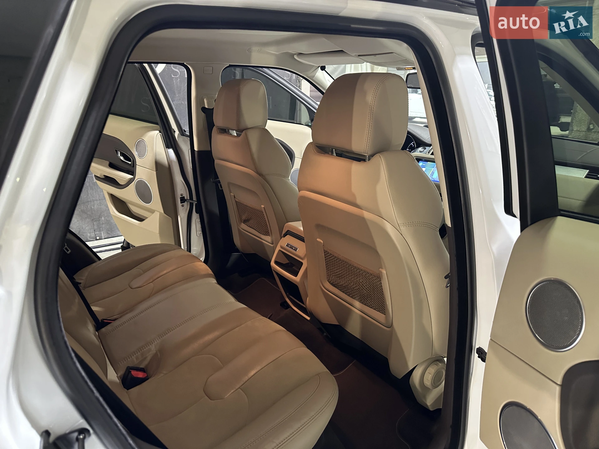 2014 Land Rover Range Rover Evoque - мініатюра 16