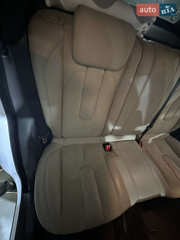 Позашляховик / Кросовер Land Rover Range Rover Evoque 2014 в Харкові фото 26 Позашляховик / Кросовер Land Rover Range Rover Evoque 2014 в Харкові