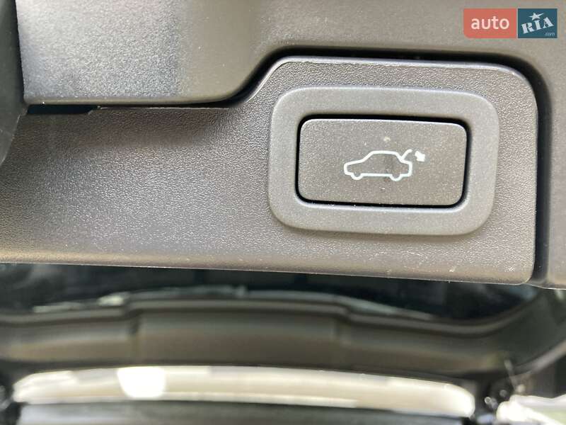 Внедорожник / Кроссовер Land Rover Range Rover Evoque 2018 в Львове фото 51 Внедорожник / Кроссовер Land Rover Range Rover Evoque 2018 в Львове