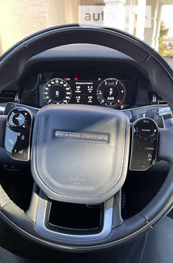 Позашляховик / Кросовер Land Rover Range Rover Evoque 2019 в 