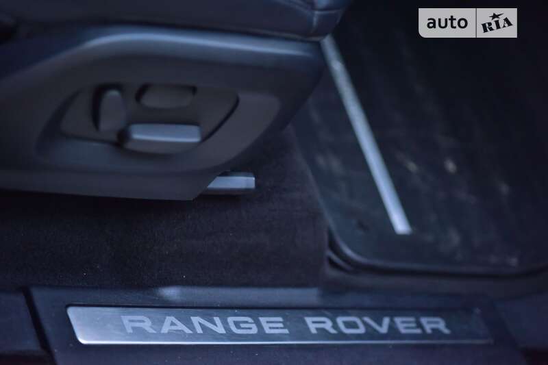 Внедорожник / Кроссовер Land Rover Range Rover Evoque 2015 в Ивано-Франковске